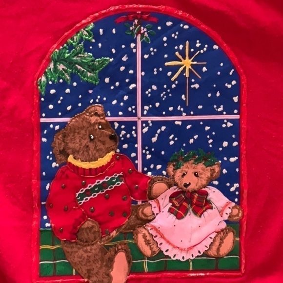 HOLIDAY Sweatshirt Size Large - Picture 2 of 6